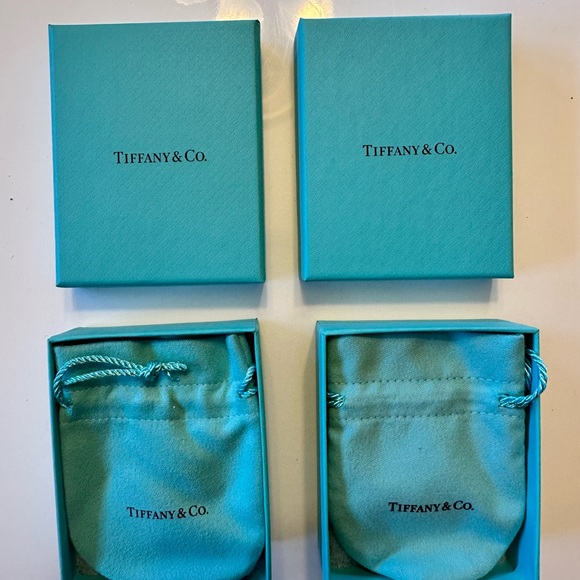 Tiffany & Co. Set - Picture 5 of 10